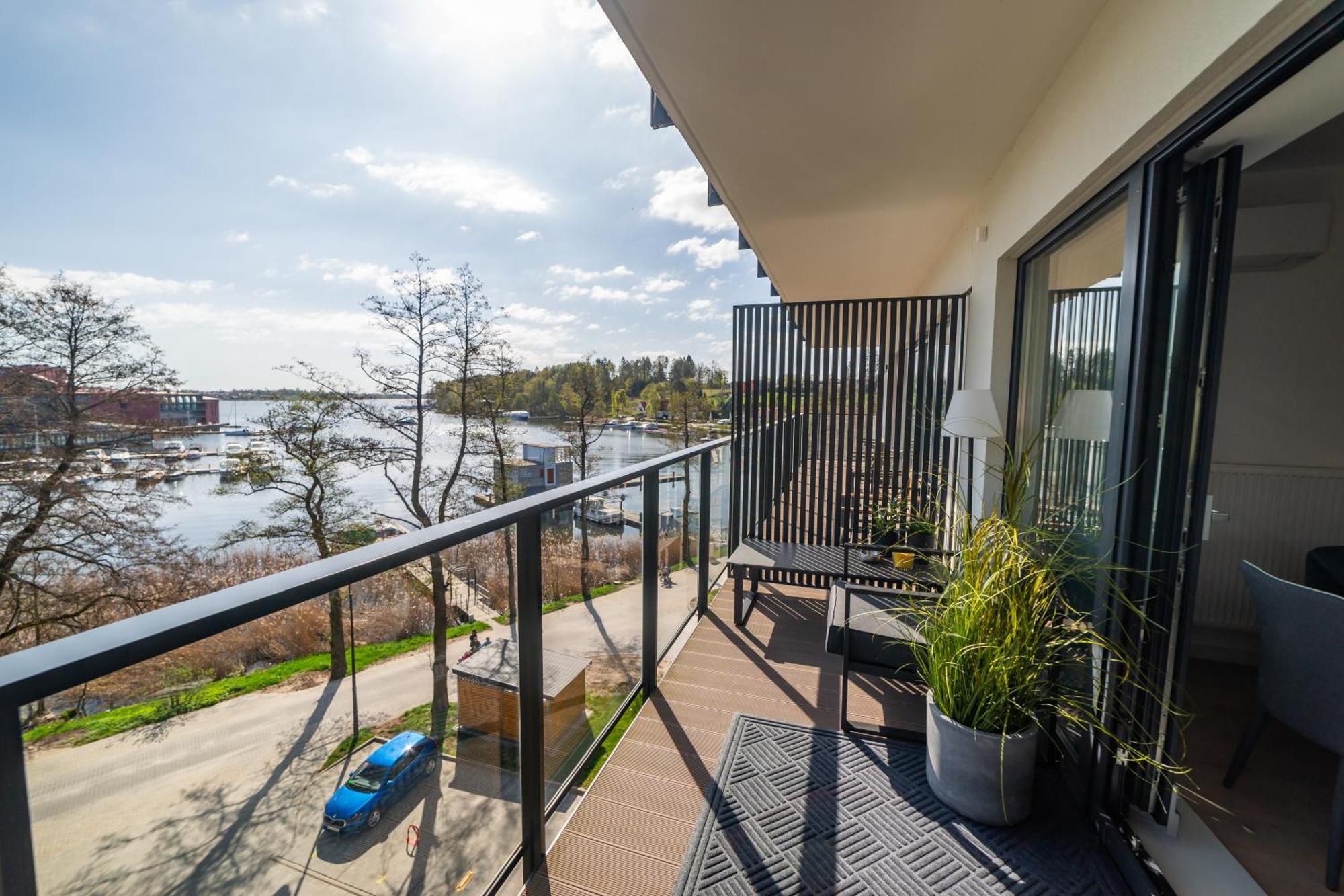 Apartamenty W Zatoce Миколайки Экстерьер фото