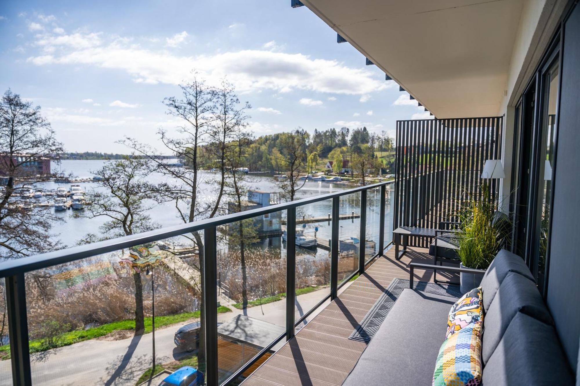 Apartamenty W Zatoce Миколайки Экстерьер фото